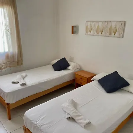 Angelina 2 Hab. Tatil Evi *